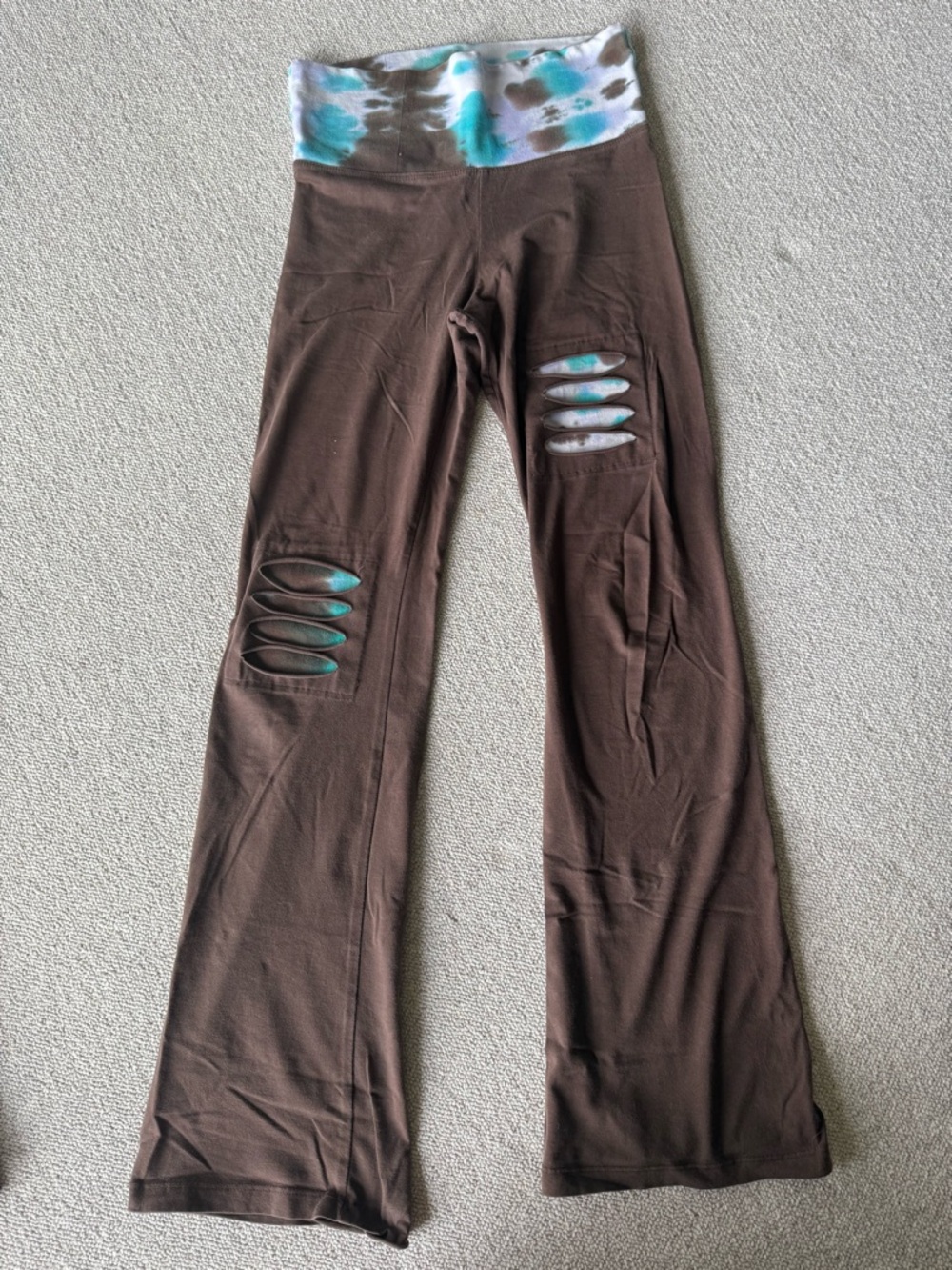Brown Flared Yoga Pants with Tie-Dye Accents